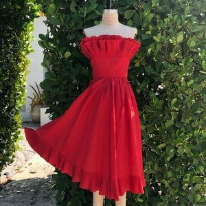 SOLD on DEPOP • VTG 1970’s Red Ruffle Dress